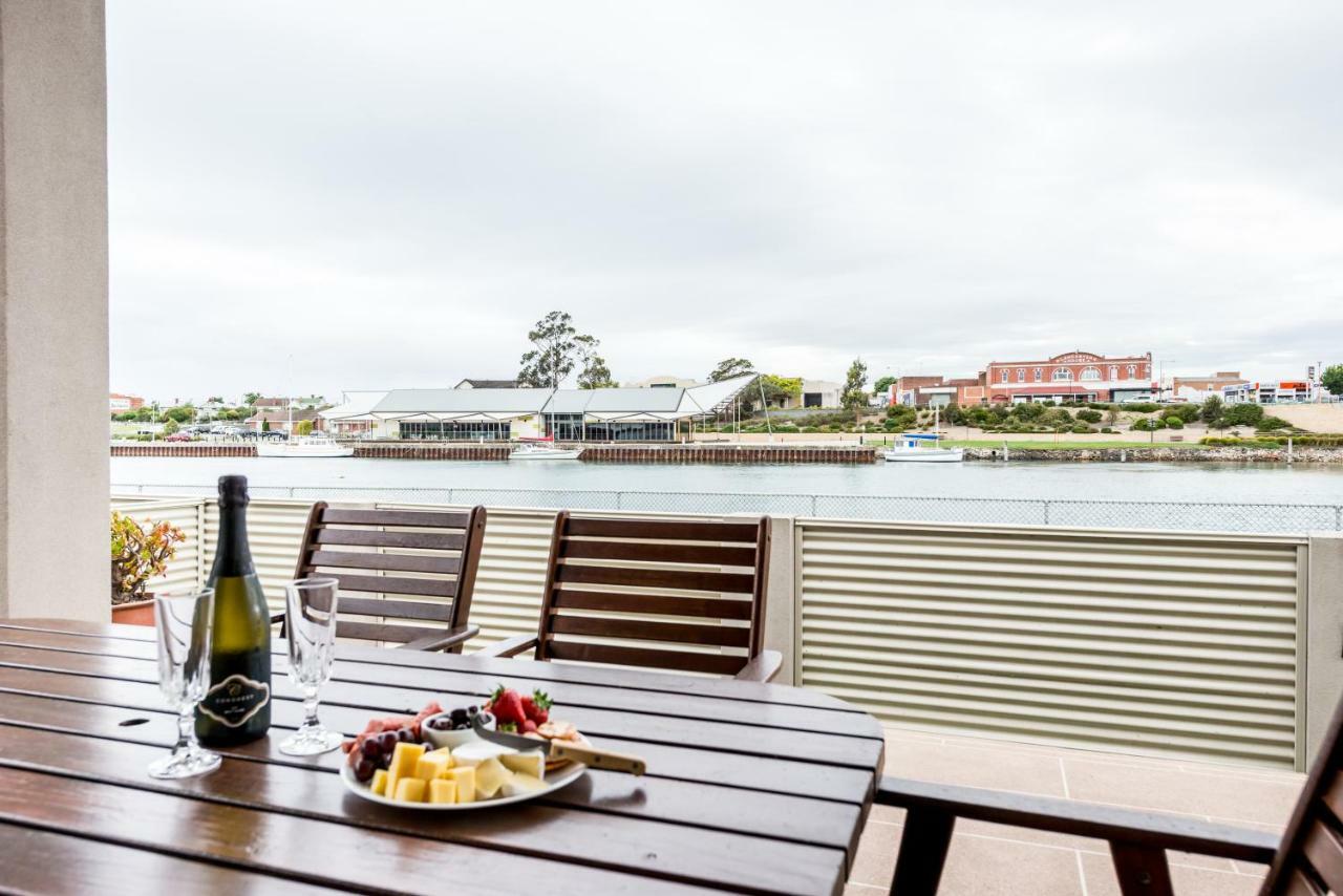 Leven River Retreat Ulverstone Bagian luar foto